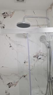 Spacious 2BR Apartment in Ballina wiz Free Parking - 1