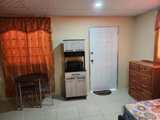 Alicia's Nook - 1