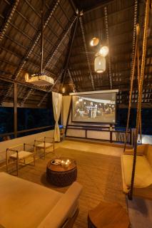 ELIVAAS Prive Saukhyam 3 BHK Farm Villa with Open-Air Movie Lounge, Fire Pit, Cabana & Landscaped Garden - 4