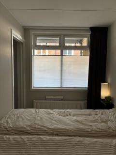 Modern, central and newly renovated apartment - 3