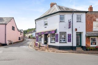 House in historic village - Sleeps 6 - 6