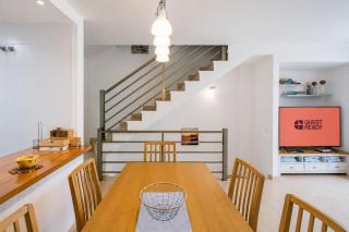 GuestReady - Villa with Pool and Terrace - 4