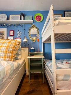 The IKEA Apartments - 5 min walk from Oktoberfest - 3