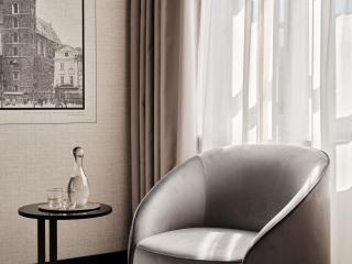 The Crown Krakow Center - Handwritten Collection ACCOR - 2