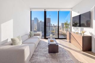 Luxury 1BR with Skyline Views in Downtown Miami - 9