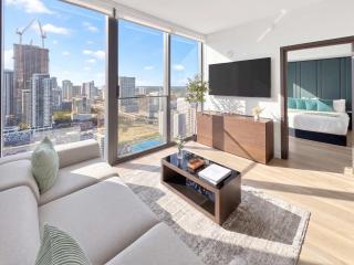 Luxury 1BR with Skyline Views in Downtown Miami - 5