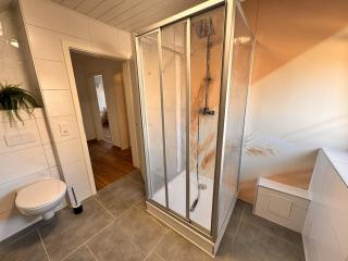 Schöne Wohnung in Halle Ost Whg3 - 5