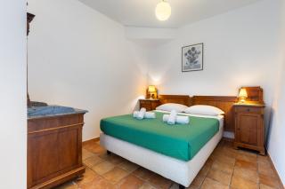 Hostdomus - Olive and Garden - 4