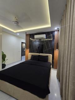 Zameen Opel 2-Bedroom Apartment in Lahore - 0