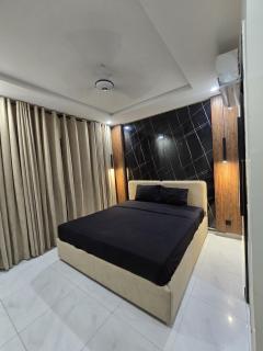 Zameen Opel 2-Bedroom Apartment in Lahore - 5