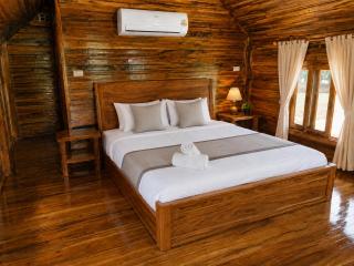 KhaoSok Mountain Palms Lodge - เขาสก เมาน์เทน ปาล์ม ลอดจ์ - 1
