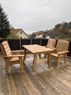Mountain Panorama, Top floor, Central Svolvær, Lofoten - 3
