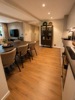 Central Stylish Apartment in Svolvaer, Lofoten - 2