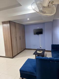 One Bed Furnished Appartment Civic Center Bahria Town Phase 4 - 3