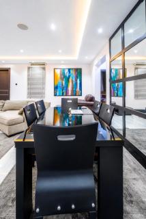 3 Bedroom apartment in Lekki phase one 24hrs light - 2