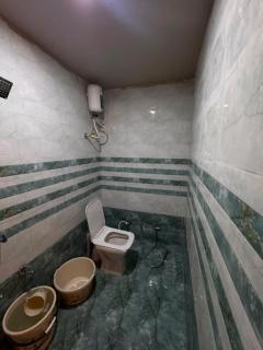 Hotel Dwarkesh palace - 1