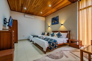 Camellia Rise - 6