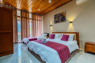 Camellia Rise - 5