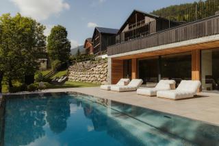 Les Dolomites Mountain Lodges - 8