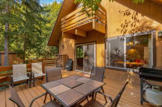 Mt Hood Escape Big Deck & Forest Views - 9