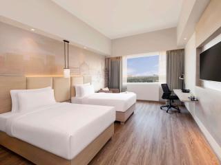 Mercure Lucknow Gomti Nagar - 3