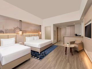 Mercure Lucknow Gomti Nagar - 1