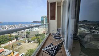 Apartasuite en Eira con vista a la Marina de Santa Marta - 5