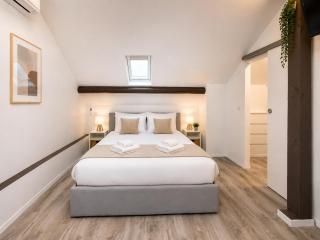 Le Gaston de Belair - Room 007 - Shared Kitchen - 0