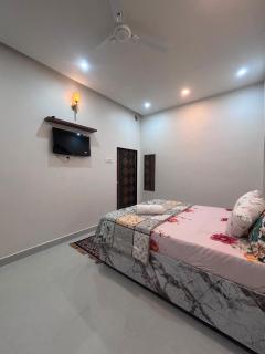 Krishna guest House - 600 meter away from ram mandir - 4