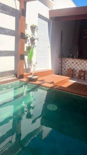 Casa Beija Flor - 03 quartos com suíte, piscina e área de churrasco, luxo totalmente privativa - 9