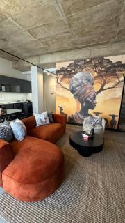 Sandton Celestial Apartment Power Backup Water Backup,Rooftop pool,Walk to Sandton City - 1