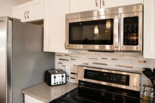Cozy stay near Ottawa Bright and stylist 2BR - 5