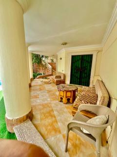 The Grand Oasis Villa with Private Pool and Garden - 2
