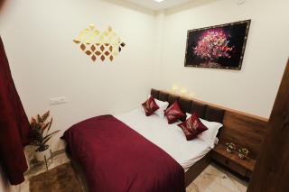 The Hideout Indore Private 1 BHK Couple Friendly - 9