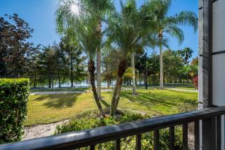 IS2-110 - 3BR condo sleeps 8 near universal - 8