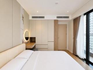 Timesquare Beachfront Apartment - 4