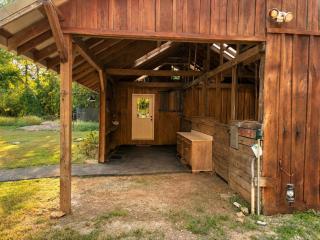 Barn Apartment with Peaceful Views just west of Little Rock - 9