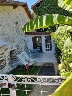 Gite indépendant, calme, campagne, style intérieur chalet - 9
