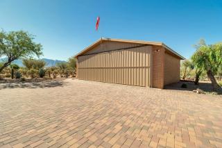 Oro Valley Airpark Estate w/ Pool & Mtn Views - 3