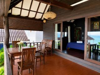 Koh Phangan Beachfront Cottages & Sunset Pool - 1