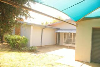 Triple S Guest House - 3