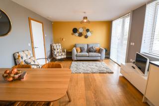 The Hive, Southwold - 5