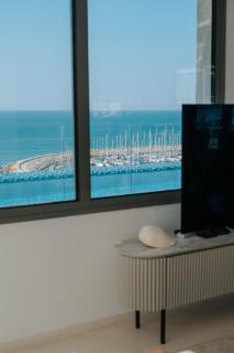 Beachfront luxury penthouse 5BR & private pool - 8