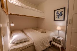 Charming apartment right in city centre - 9