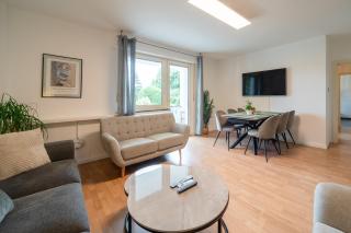 JuPa Homes großzügiges Apartment mit Stellplatz - 1