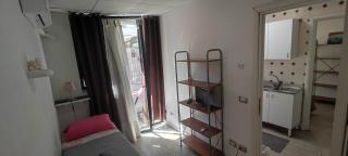 Very central apartment by shops restaurants - 4