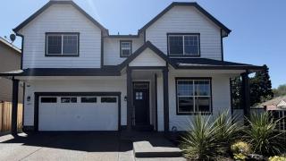 Spacious Home Near Nike, Golf & Wine Country - 0