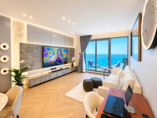 Luxury 1 bdr apt Private beach Full sea view - 0