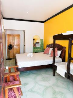 Guanna's Place Rooms & Restaurant - 8