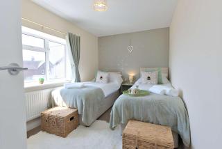 Corner Cottage, Malpas - 3